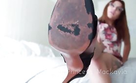 Princess mackayla - Smell my shoes and feet